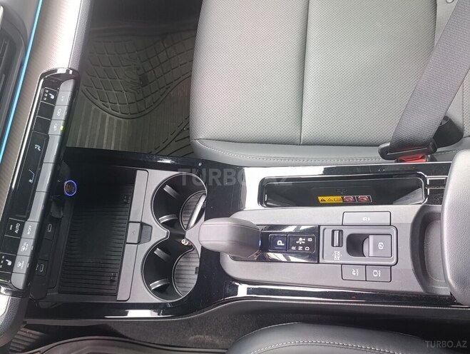 Toyota Prius-2