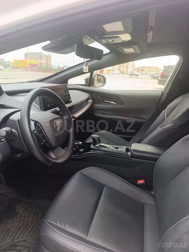 Toyota Prius-7