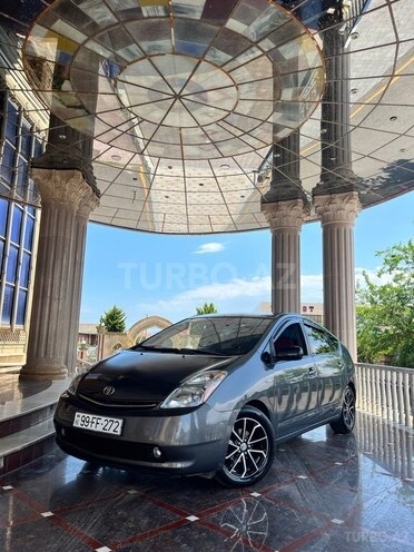 Toyota Prius-1
