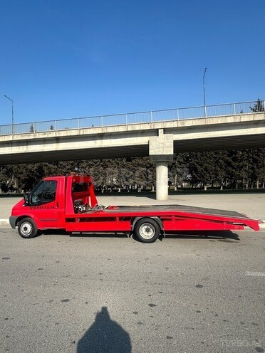 Ford Transit-4