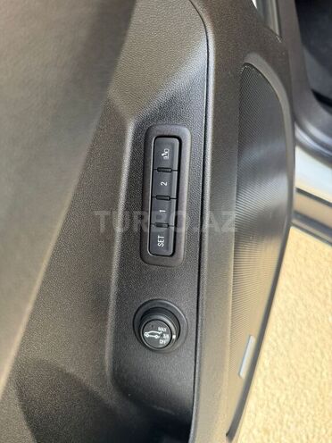 Chevrolet Equinox-6