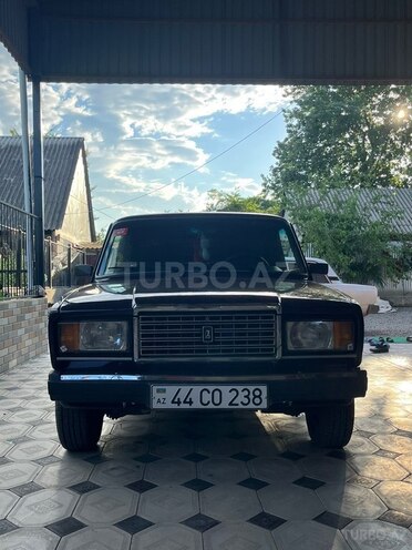 LADA (VAZ) 2107-1