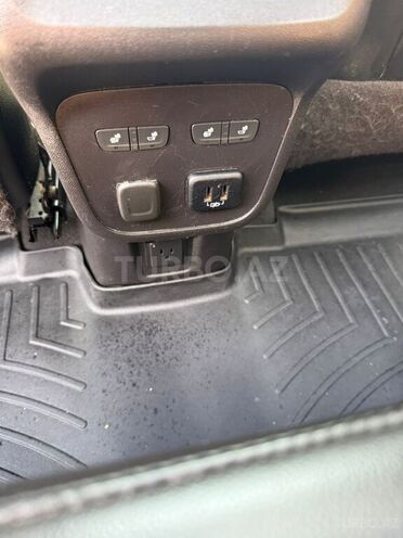 Chevrolet Equinox-11