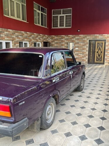 LADA (VAZ) 2107-4