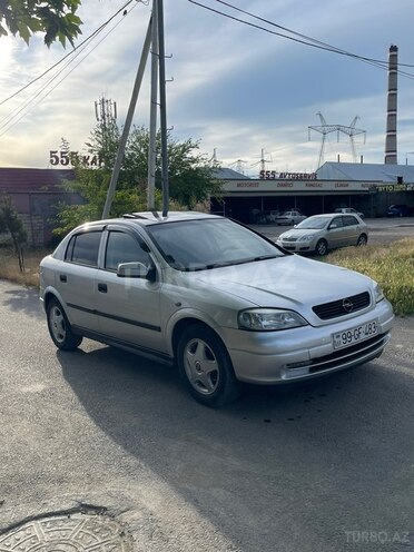 Opel Astra-2