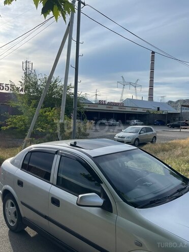 Opel Astra-3