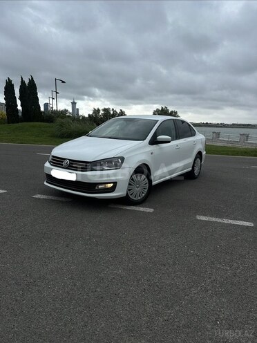 Volkswagen Polo-1