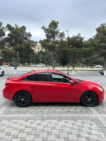 Chevrolet Cruze-9
