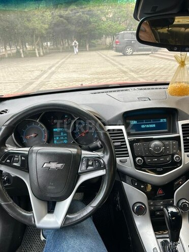Chevrolet Cruze-4
