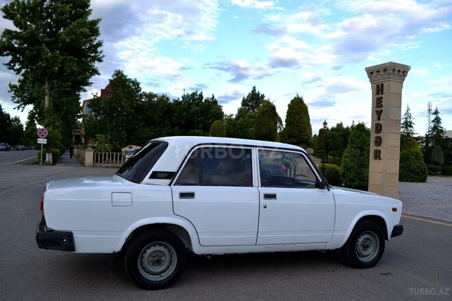 LADA (VAZ) 2107-6