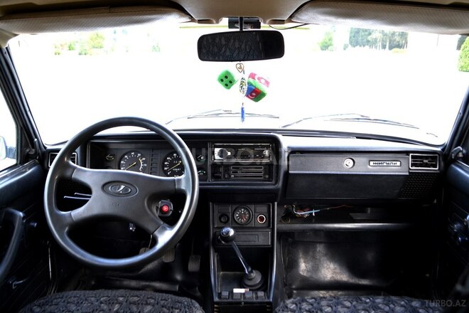LADA (VAZ) 2107-9