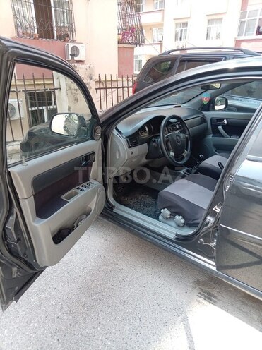 Daewoo Gentra-12
