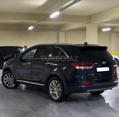 Kia Sorento-3
