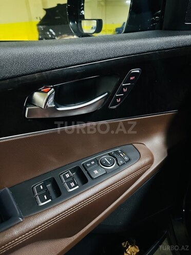 Kia Sorento-14