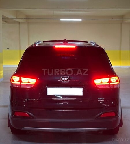 Kia Sorento-18