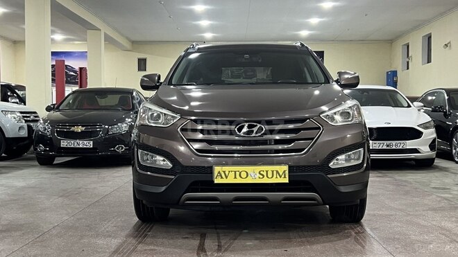 Hyundai Santa Fe-1