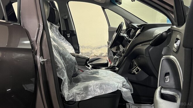 Hyundai Santa Fe-14