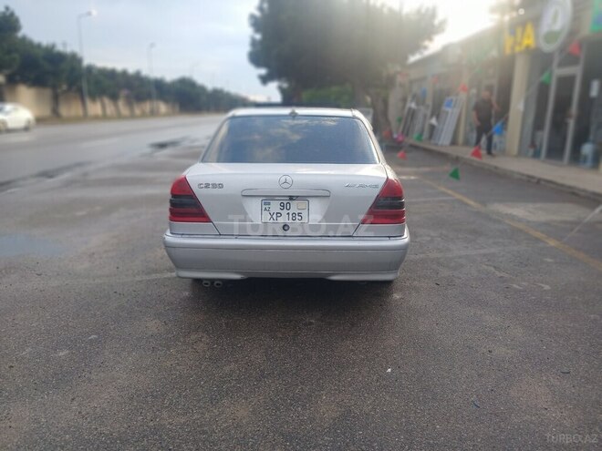 Mercedes C 230-3