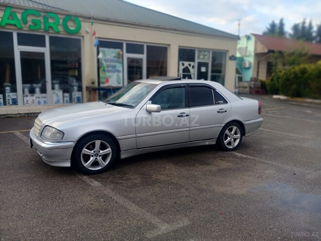 Mercedes C 230-5