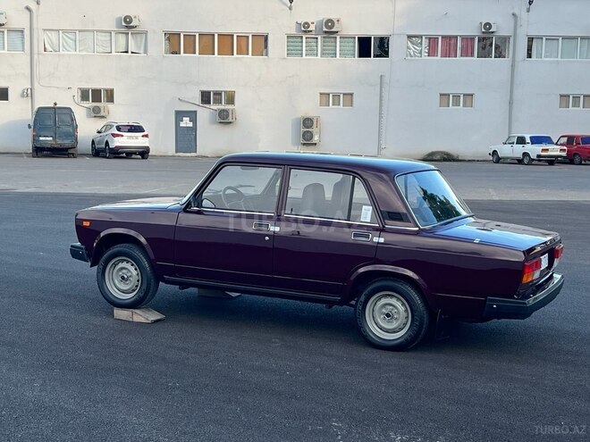 LADA (VAZ) 2107-8
