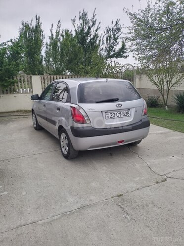 Kia Rio-6