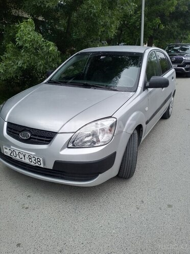 Kia Rio-2