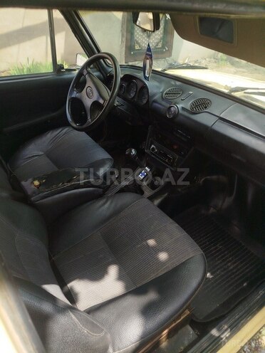 LADA (VAZ) 2106-4