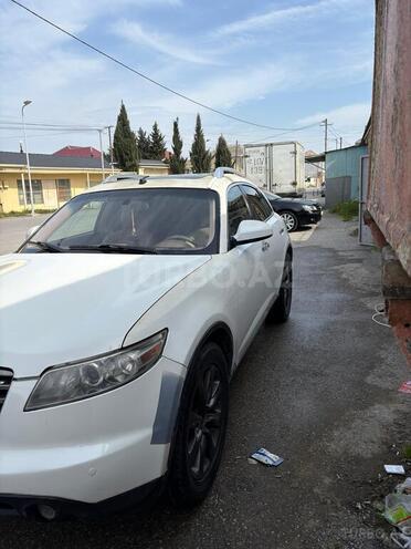 Infiniti FX35-9
