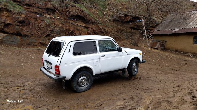 LADA (VAZ) Niva-10