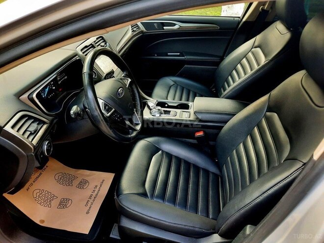Ford Fusion (North America)-13