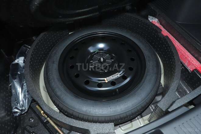 Wuling Alvez-23