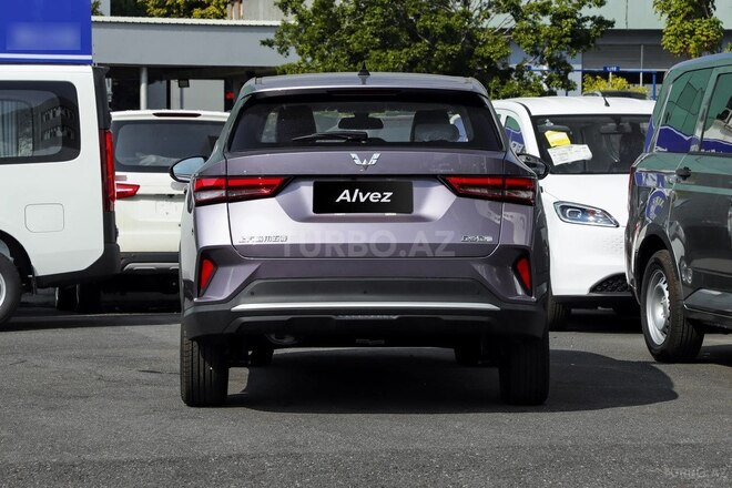 Wuling Alvez-5