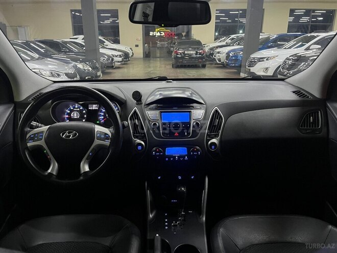 Hyundai ix35-13