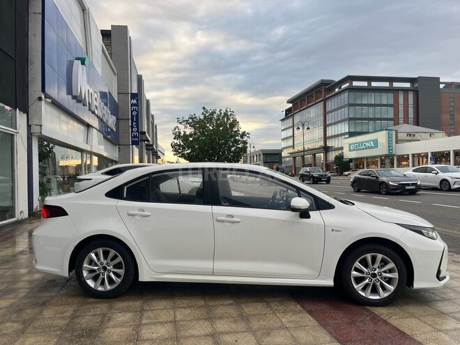 Toyota Corolla-5