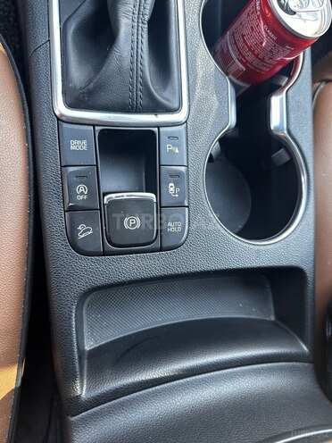 Kia Sportage-12