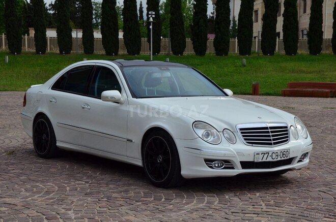 Mercedes E 300-4