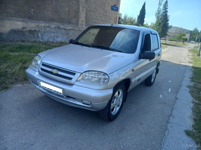 Chevrolet Niva-3
