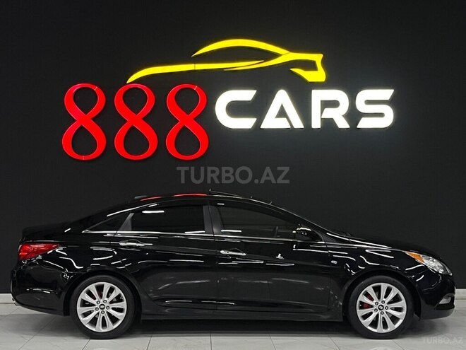 Hyundai Sonata-6