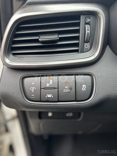 Kia Sorento-10