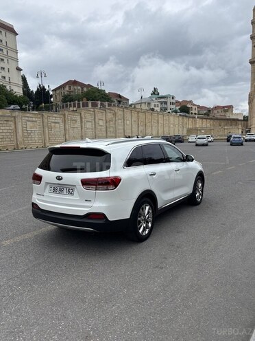 Kia Sorento-5