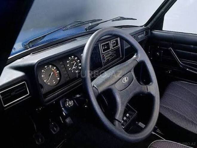 LADA (VAZ) 2107-9