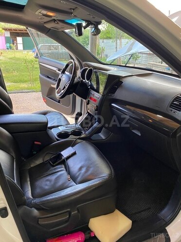 Kia Sorento-17