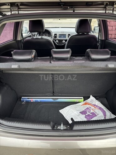 Kia Picanto-12