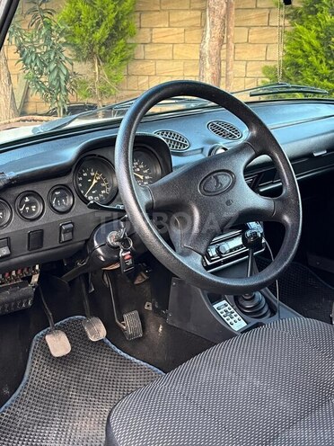 LADA (VAZ) 2106-7