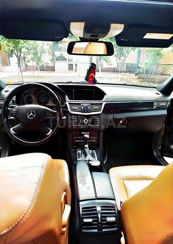 Mercedes E 220-5