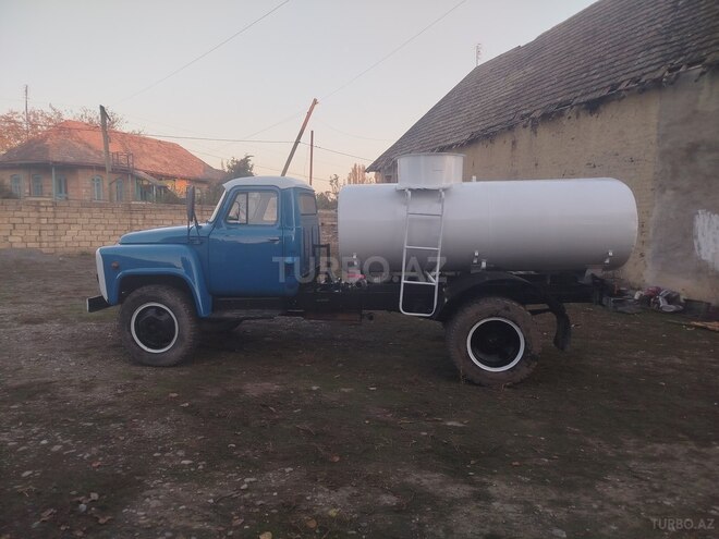 GAZ 53-4