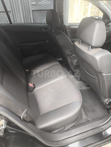 Opel Astra-13