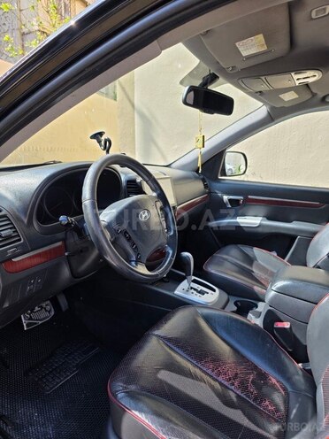 Hyundai Santa Fe-19