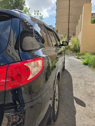Hyundai Santa Fe-4