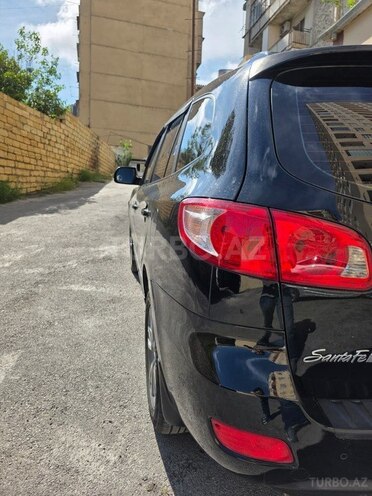 Hyundai Santa Fe-14